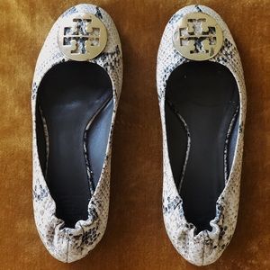 Tory Burch snakeskin flats size 7